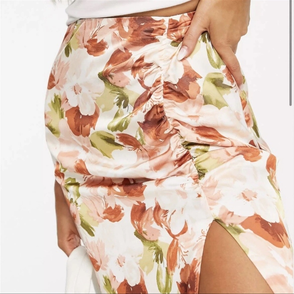 Abercrombie & Fitch Floral Maxi Skirt - Orange and Green - Picture 2 of 9